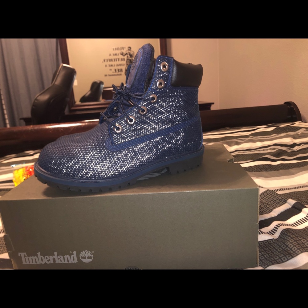 Timberlands - Picture 3 of 5